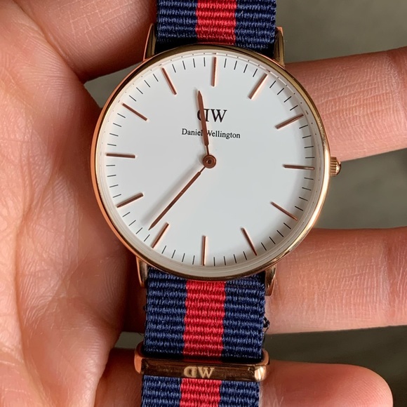 Daniel Wellington Classic Oxford Watch EUC - Picture 12 of 15